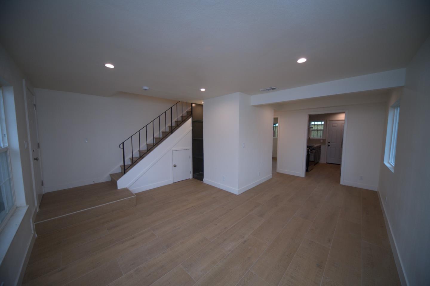 Detail Gallery Image 8 of 27 For 4493 Townehome Dr, Stockton,  CA 95207 - 3 Beds | 2 Baths