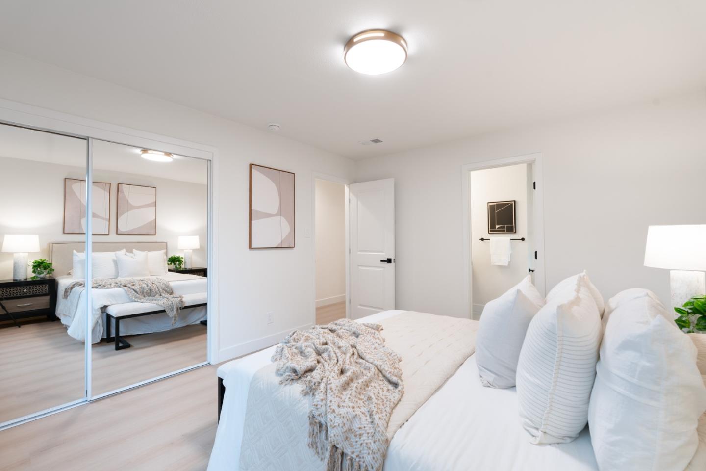 Detail Gallery Image 13 of 22 For 6256 Hokett Way, San Jose,  CA 95123 - 3 Beds | 2 Baths