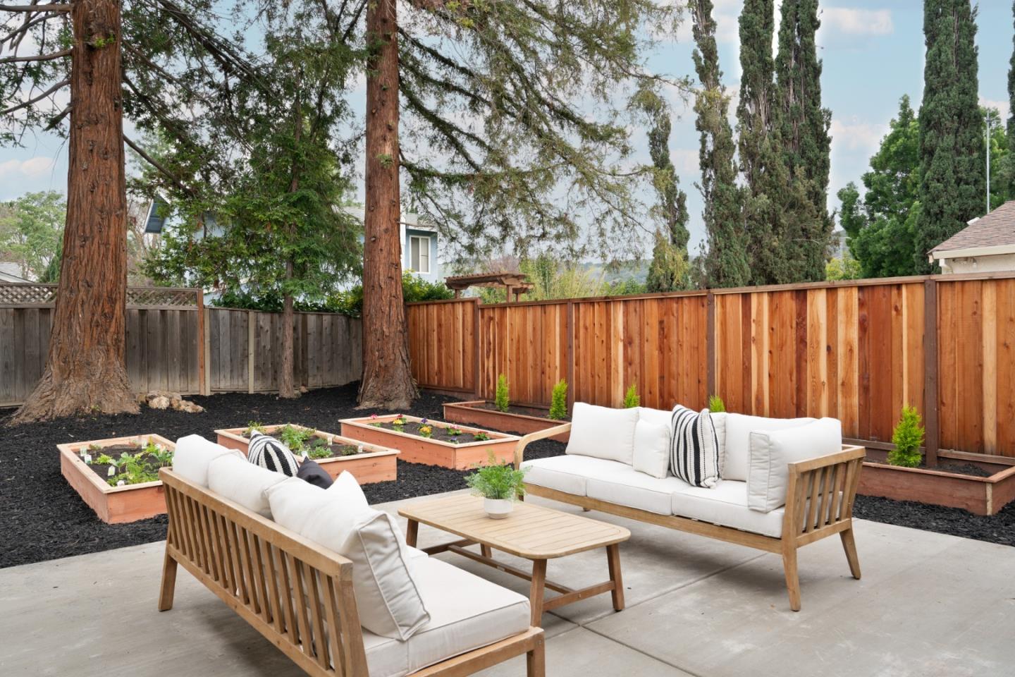 Detail Gallery Image 20 of 22 For 6256 Hokett Way, San Jose,  CA 95123 - 3 Beds | 2 Baths