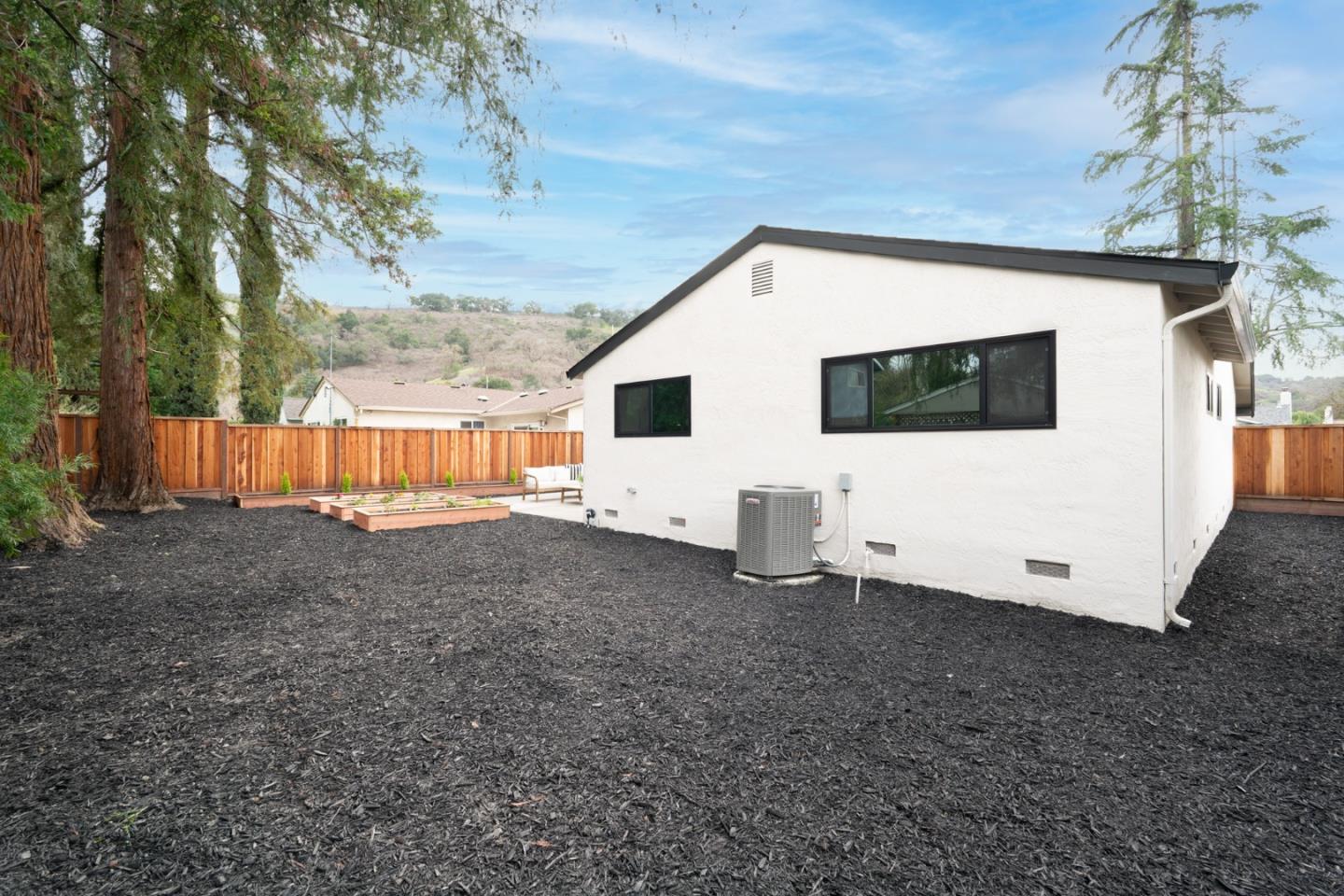 Detail Gallery Image 21 of 22 For 6256 Hokett Way, San Jose,  CA 95123 - 3 Beds | 2 Baths