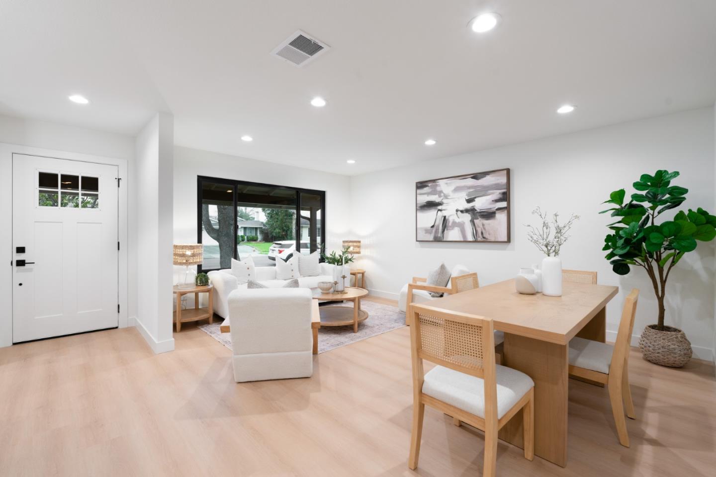 Detail Gallery Image 9 of 22 For 6256 Hokett Way, San Jose,  CA 95123 - 3 Beds | 2 Baths