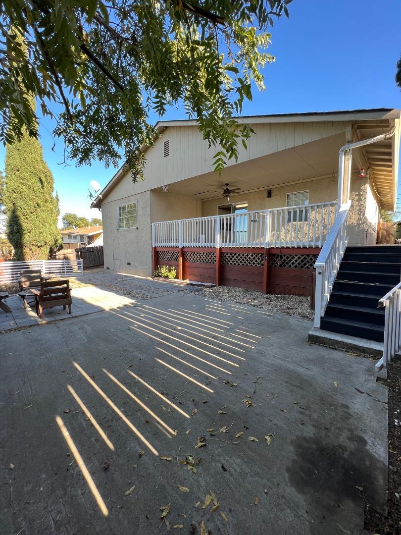 Detail Gallery Image 19 of 20 For 2829 Hilltop Rd, Concord,  CA 94520 - 4 Beds | 2 Baths