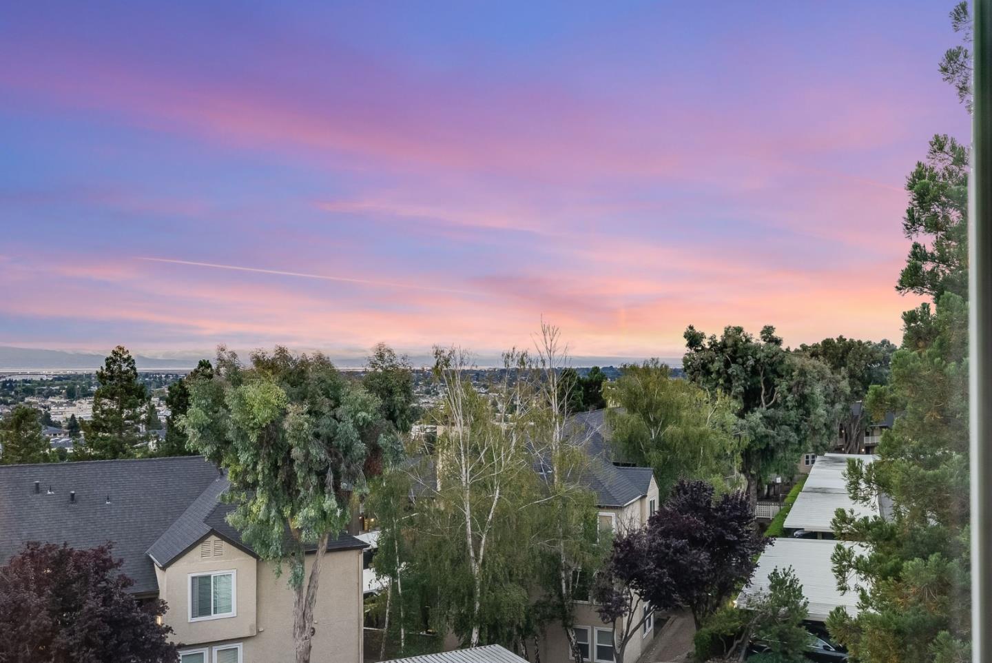 Detail Gallery Image 4 of 20 For 715 Heath Ct #388,  Hayward,  CA 94544 - 2 Beds | 2 Baths