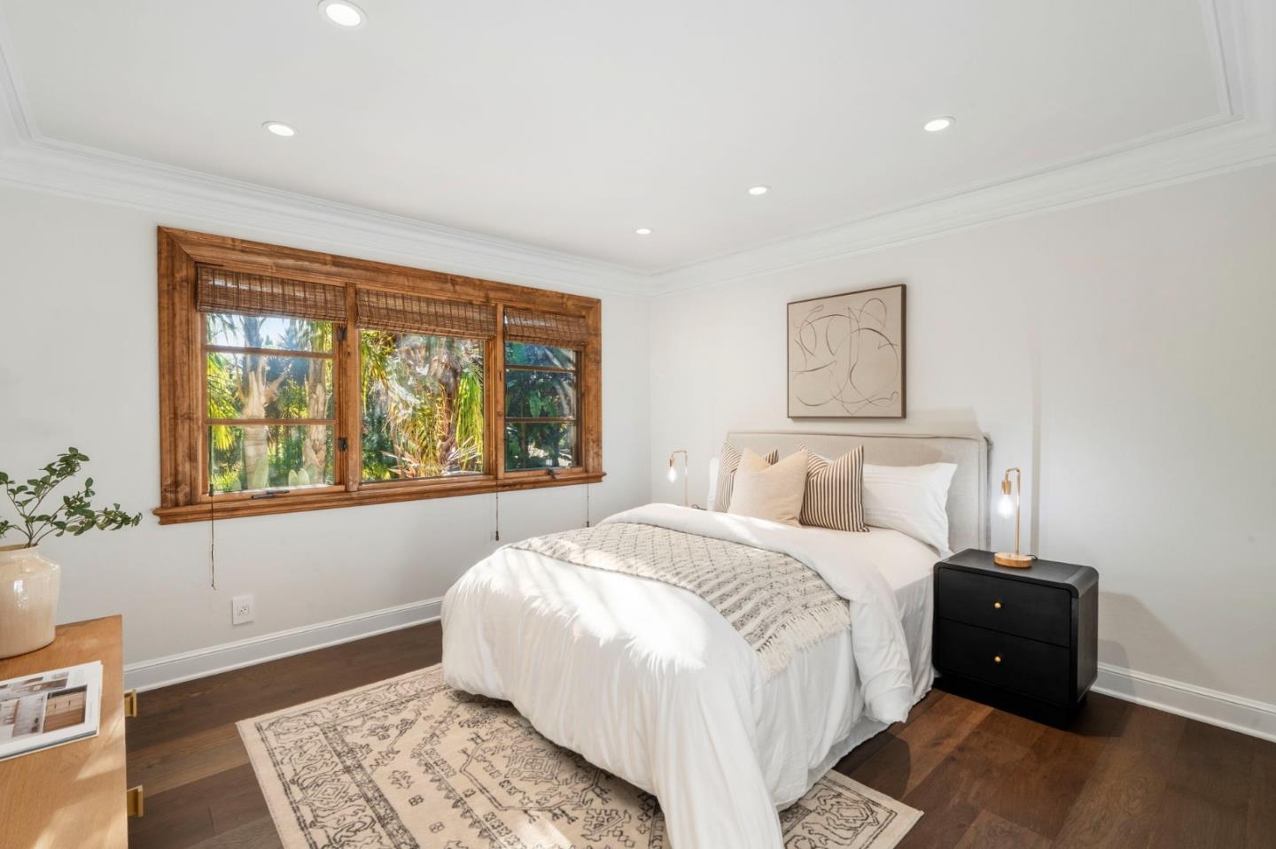 Detail Gallery Image 26 of 66 For 330 Ridgeway Rd, Woodside,  CA 94062 - 5 Beds | 3/2 Baths