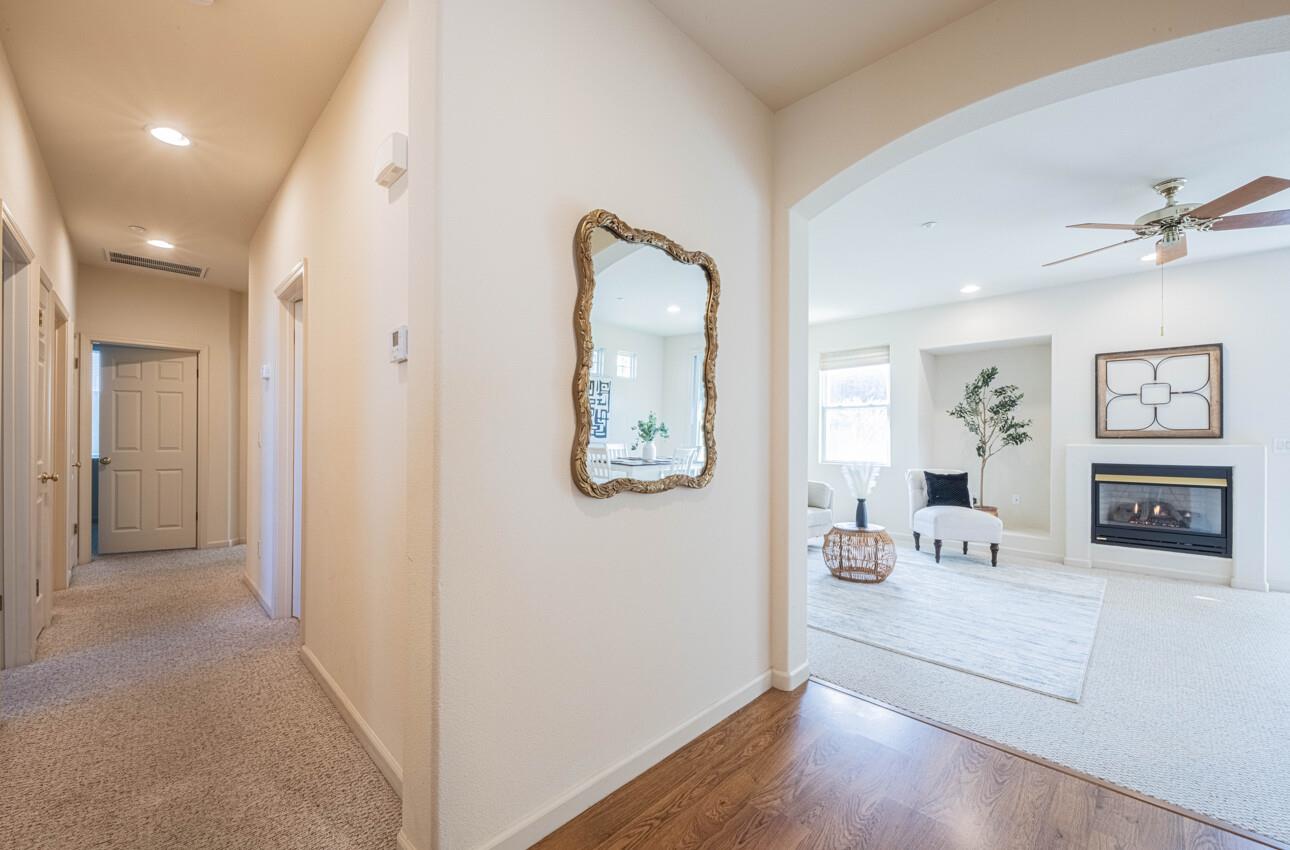 Detail Gallery Image 17 of 32 For 1797 Windsor St, Salinas,  CA 93906 - 3 Beds | 2 Baths