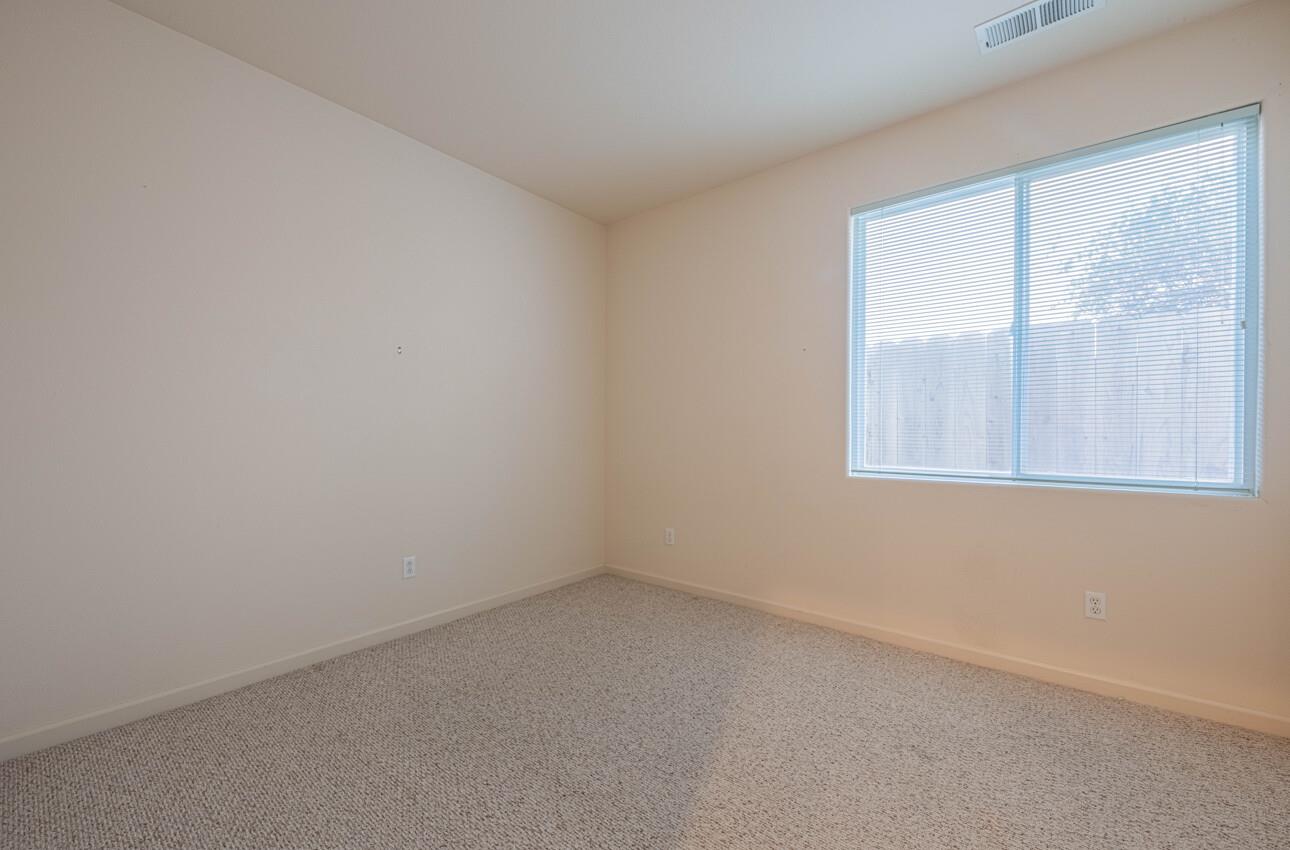 Detail Gallery Image 24 of 32 For 1797 Windsor St, Salinas,  CA 93906 - 3 Beds | 2 Baths