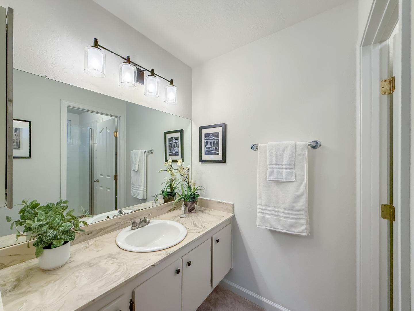 Detail Gallery Image 29 of 39 For 4182 Mountcastle Way, San Jose,  CA 95136 - 3 Beds | 2 Baths