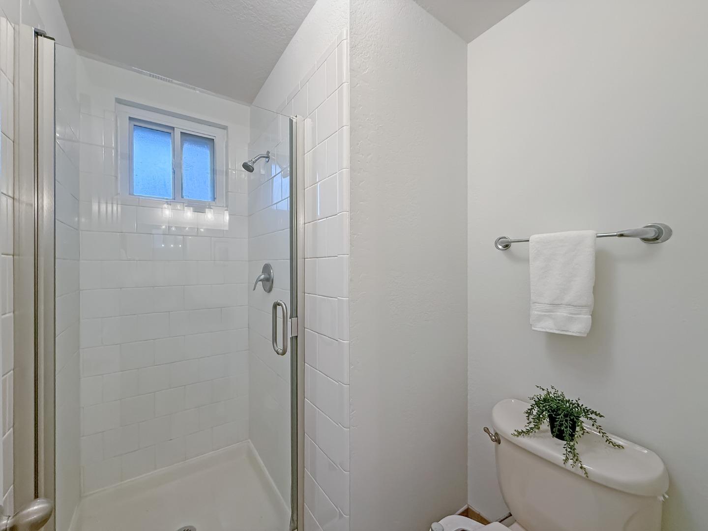 Detail Gallery Image 30 of 39 For 4182 Mountcastle Way, San Jose,  CA 95136 - 3 Beds | 2 Baths