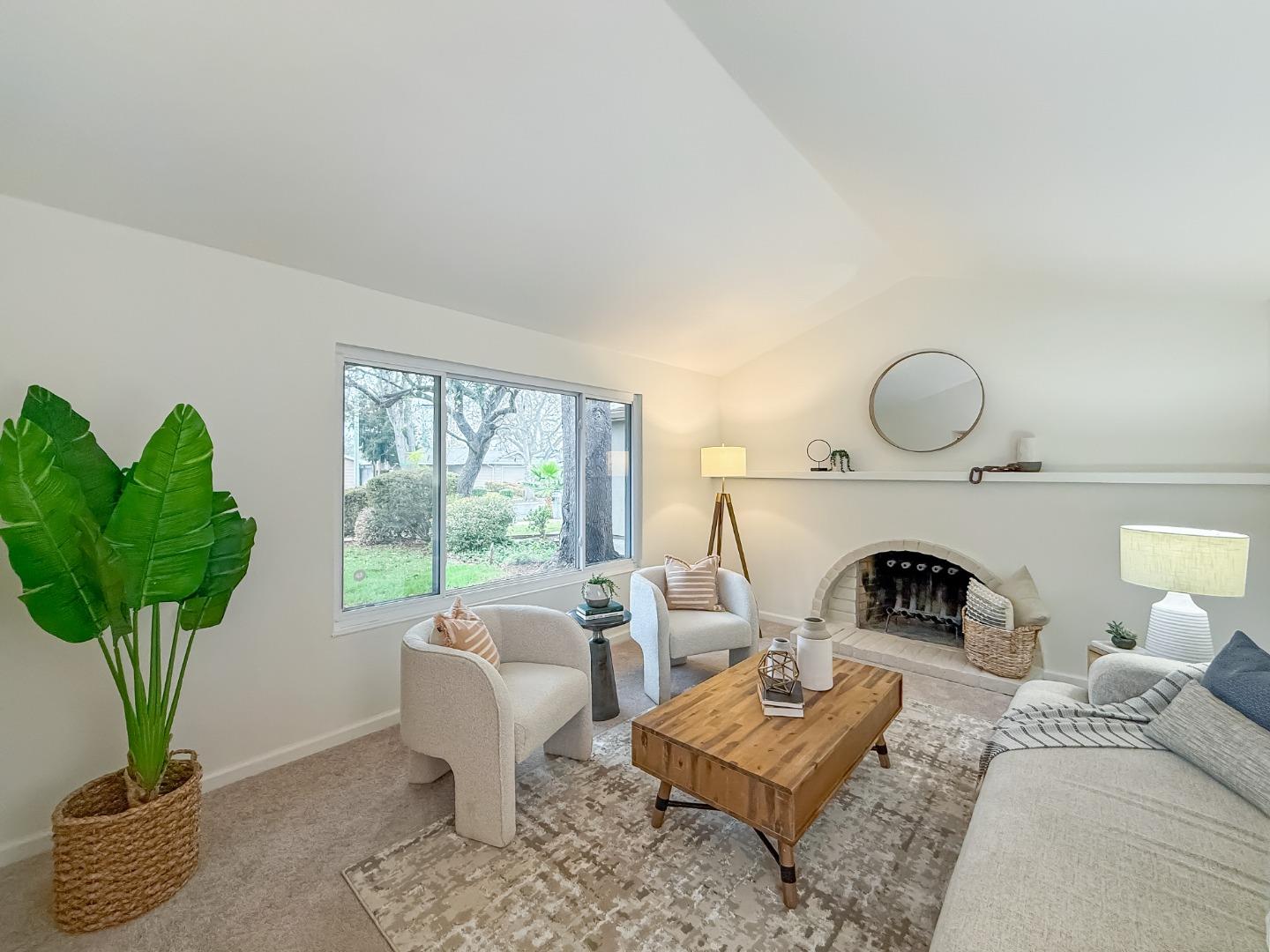 Detail Gallery Image 6 of 39 For 4182 Mountcastle Way, San Jose,  CA 95136 - 3 Beds | 2 Baths