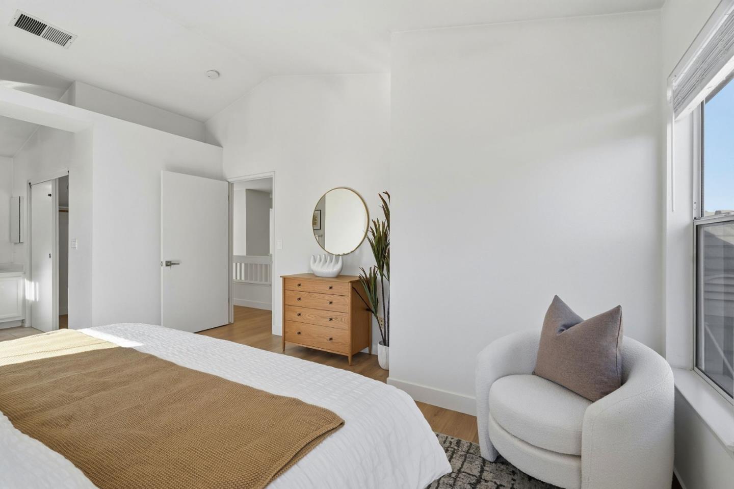 Detail Gallery Image 18 of 53 For 4324 Verdigris Cir, San Jose,  CA 95134 - 3 Beds | 2/1 Baths