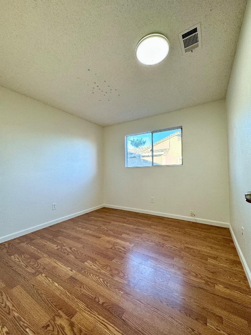 Detail Gallery Image 15 of 20 For 73 Chipman Ln, Suisun City,  CA 94585 - 4 Beds | 2 Baths