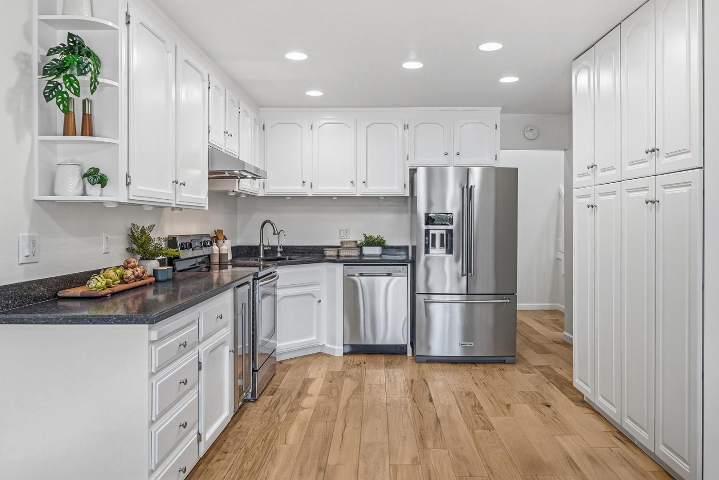 Photo #12: ML82030214 Listing: Photo #12