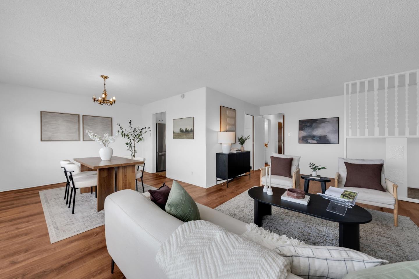 Detail Gallery Image 11 of 65 For 162 Eastridge Cir, Pacifica,  CA 94044 - 3 Beds | 2 Baths