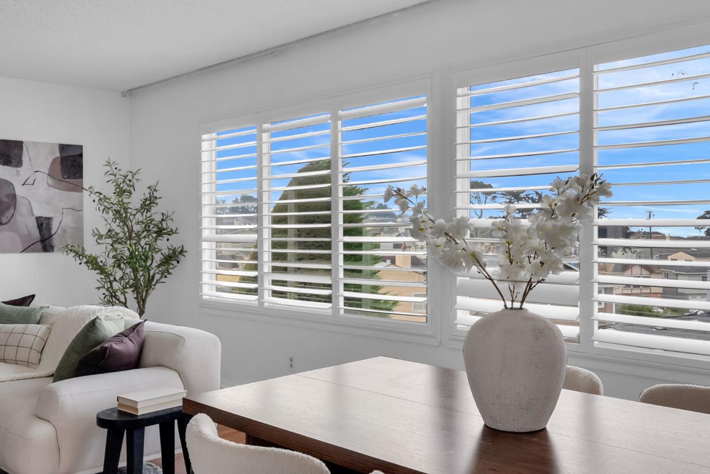 Detail Gallery Image 15 of 65 For 162 Eastridge Cir, Pacifica,  CA 94044 - 3 Beds | 2 Baths