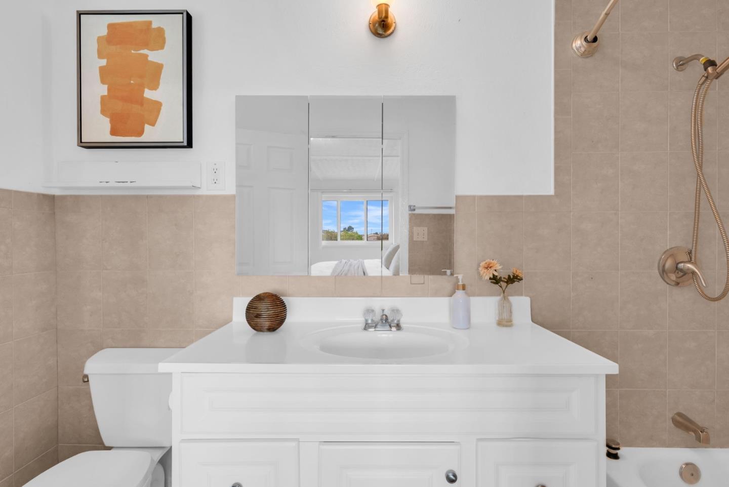 Detail Gallery Image 46 of 65 For 162 Eastridge Cir, Pacifica,  CA 94044 - 3 Beds | 2 Baths