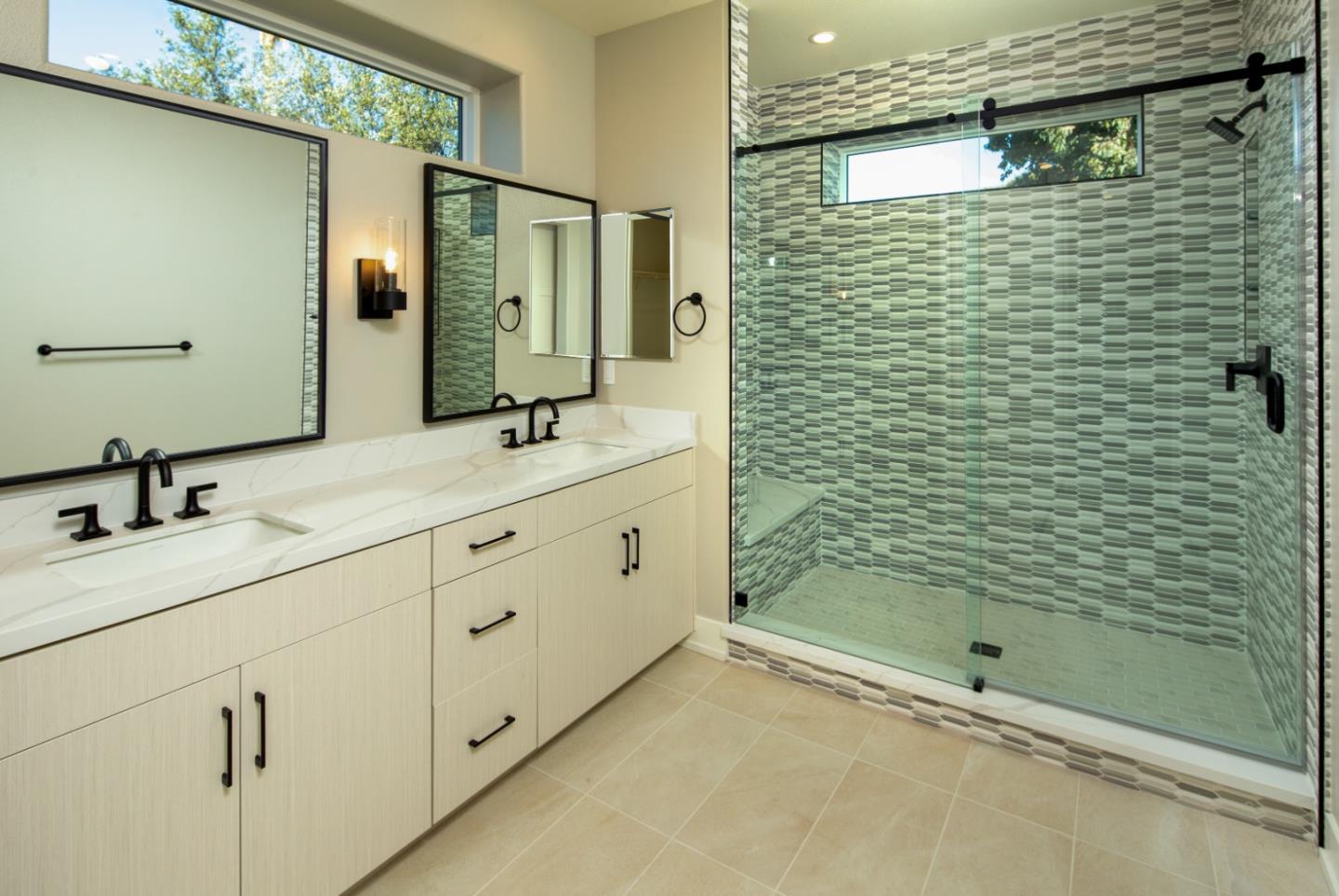 Photo #11: ML82030218 Listing: Photo #11