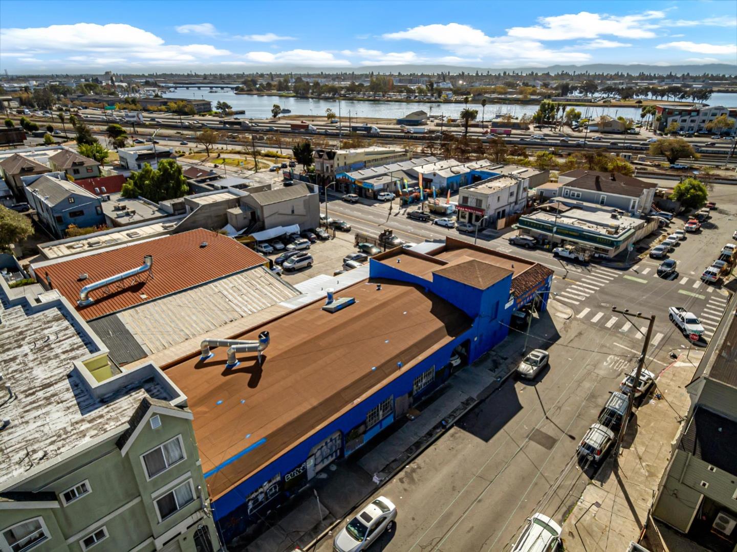 Detail Gallery Image 13 of 23 For 1200 E 12th St, Oakland,  CA 94606 - – Beds | – Baths