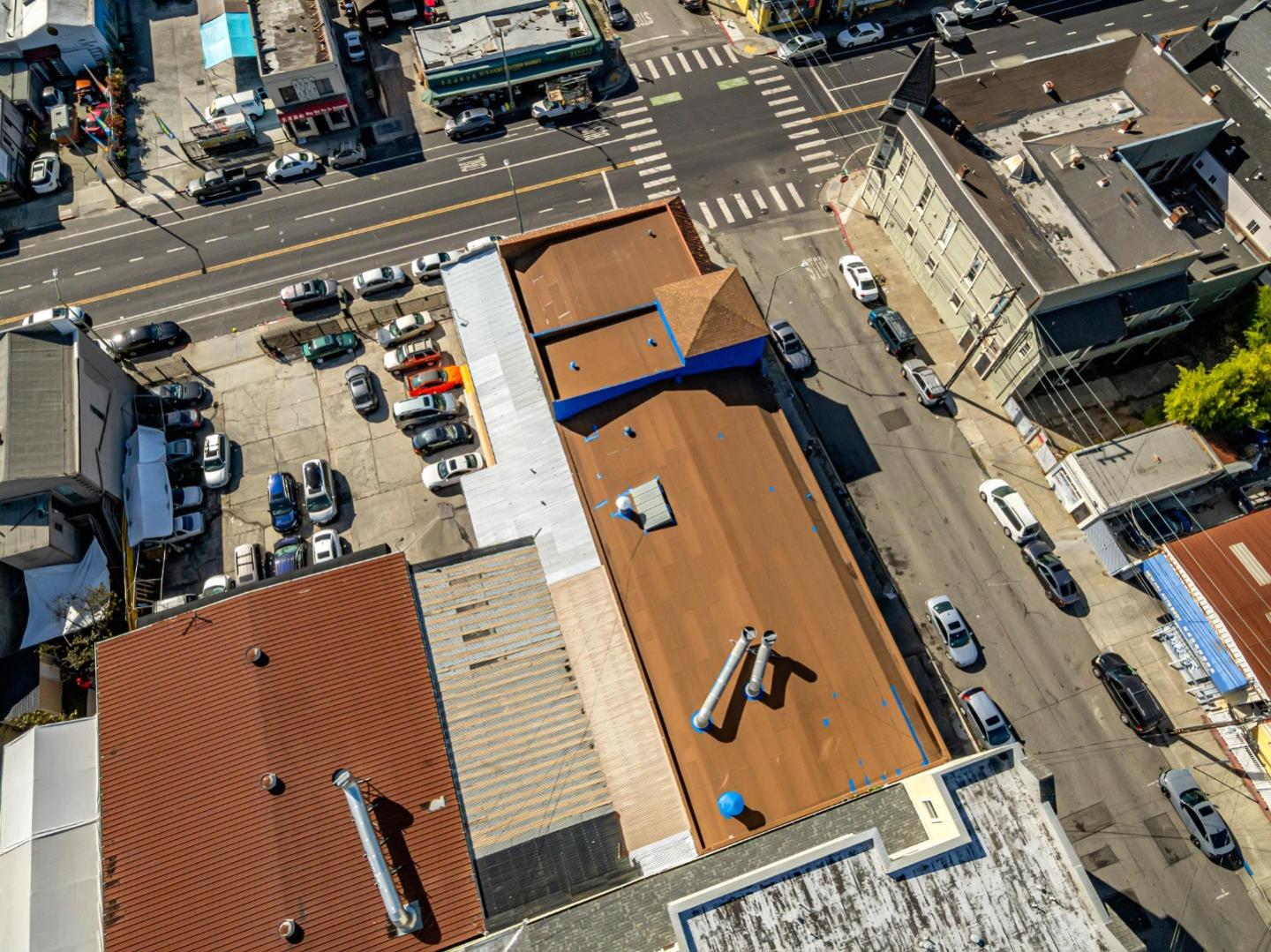 Detail Gallery Image 17 of 23 For 1200 E 12th St, Oakland,  CA 94606 - – Beds | – Baths