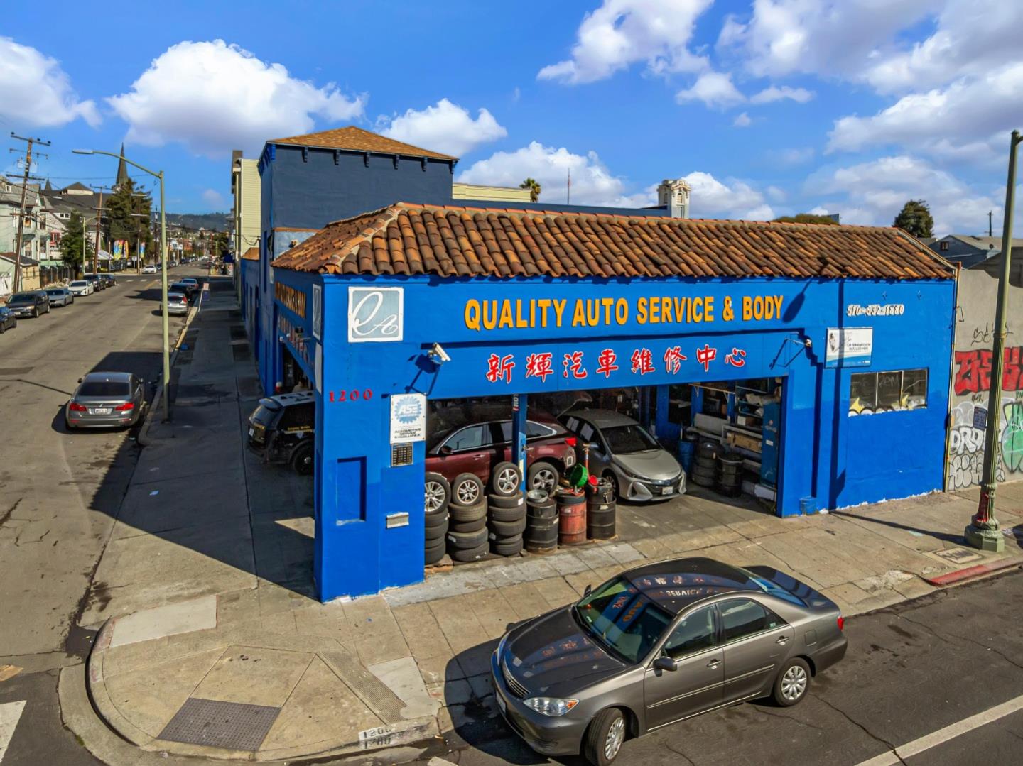 Detail Gallery Image 3 of 23 For 1200 E 12th St, Oakland,  CA 94606 - – Beds | – Baths