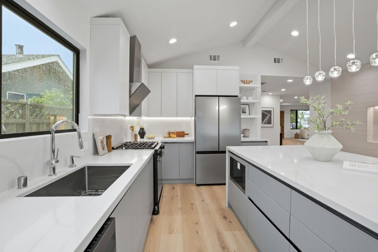 Detail Gallery Image 16 of 40 For 2848 Chromite Dr, Santa Clara,  CA 95051 - 4 Beds | 2 Baths