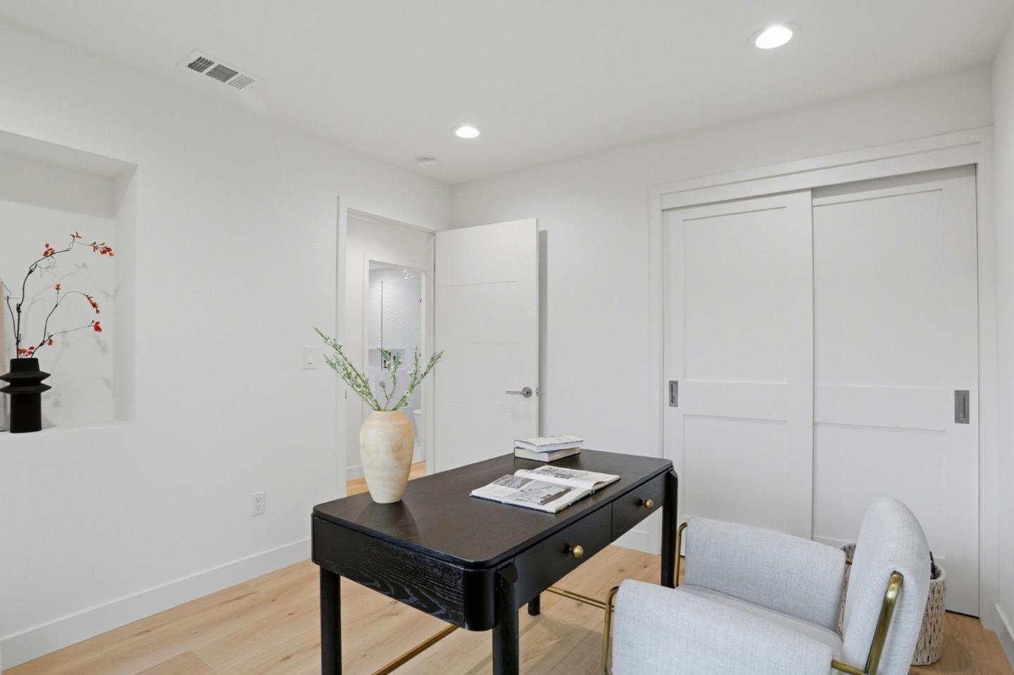 Detail Gallery Image 23 of 40 For 2848 Chromite Dr, Santa Clara,  CA 95051 - 4 Beds | 2 Baths