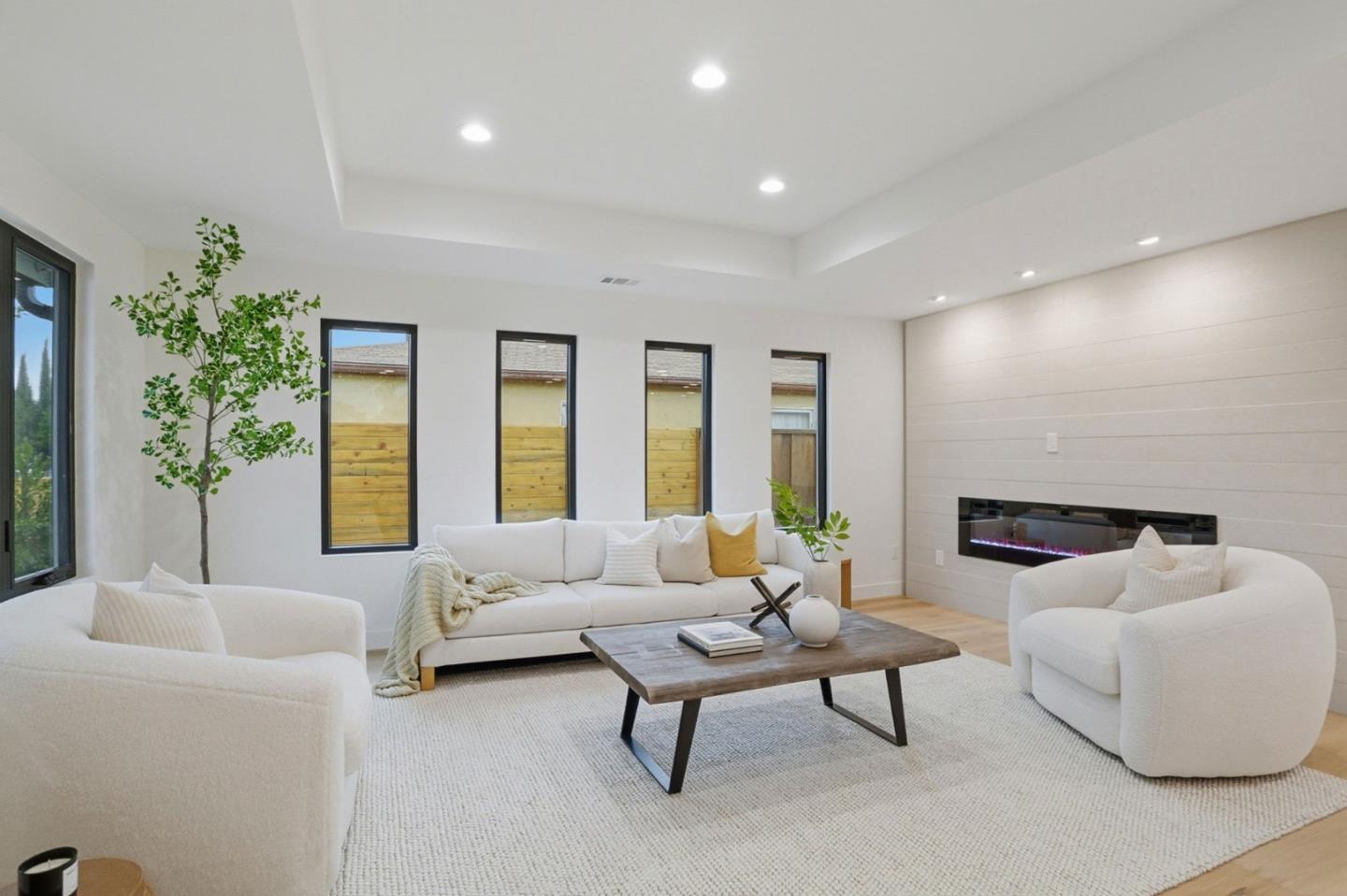 Detail Gallery Image 9 of 40 For 2848 Chromite Dr, Santa Clara,  CA 95051 - 4 Beds | 2 Baths