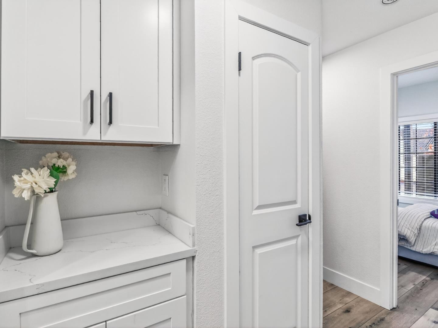 Detail Gallery Image 20 of 44 For 2084 Foxhall Loop, San Jose,  CA 95125 - 2 Beds | 2 Baths