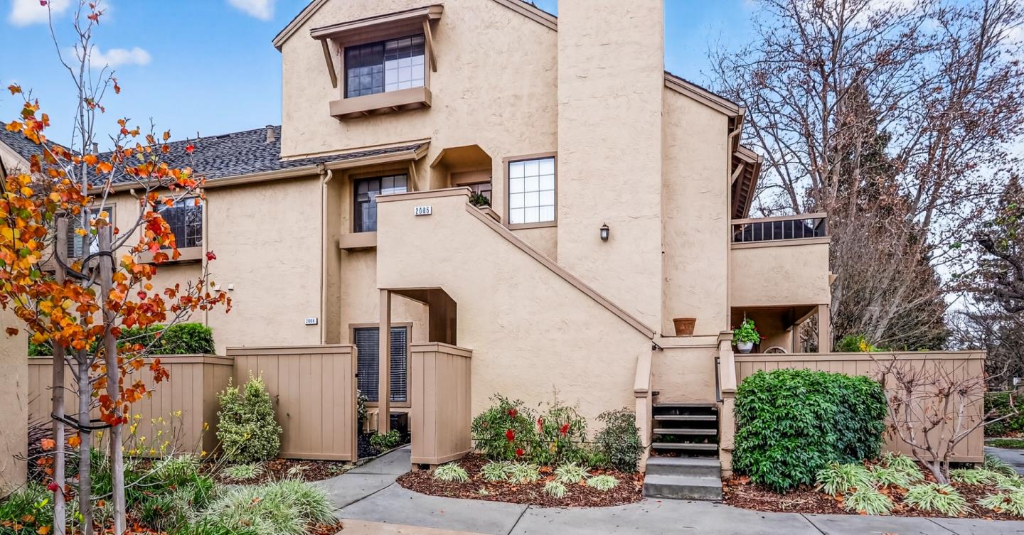 Detail Gallery Image 39 of 44 For 2084 Foxhall Loop, San Jose,  CA 95125 - 2 Beds | 2 Baths