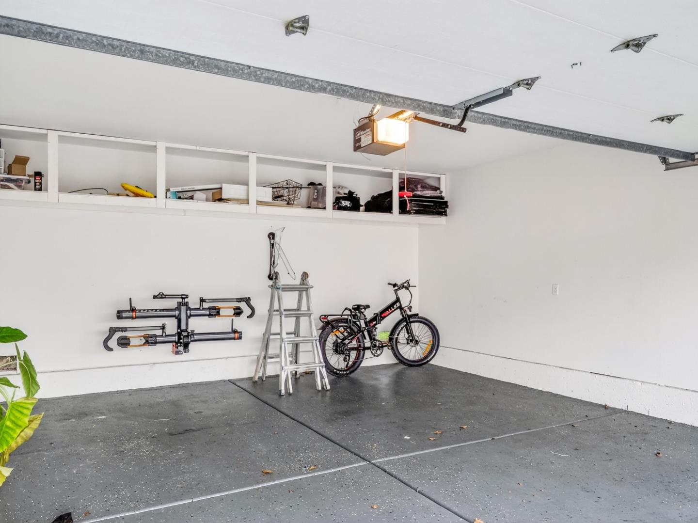 Detail Gallery Image 43 of 44 For 2084 Foxhall Loop, San Jose,  CA 95125 - 2 Beds | 2 Baths