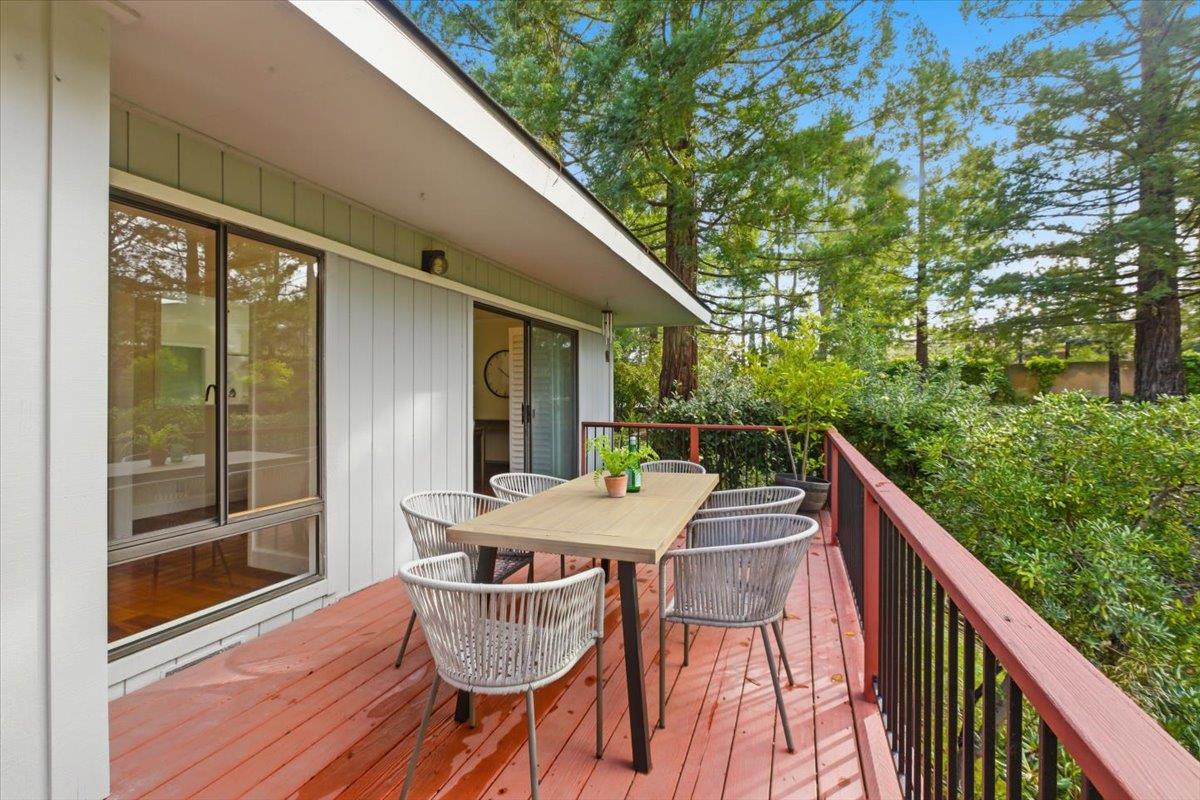 Detail Gallery Image 27 of 60 For 22851 Stonebridge St, Cupertino,  CA 95014 - 3 Beds | 2 Baths