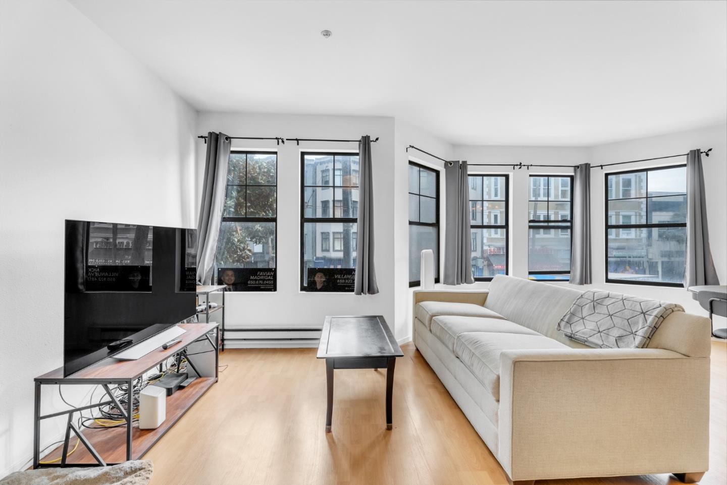 Detail Gallery Image 17 of 31 For 1930 Mission St #4,  San Francisco,  CA 94103 - 2 Beds | 1 Baths