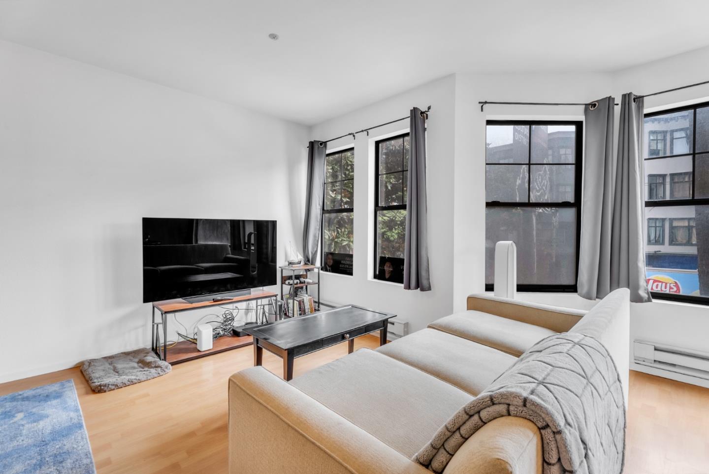 Detail Gallery Image 18 of 31 For 1930 Mission St #4,  San Francisco,  CA 94103 - 2 Beds | 1 Baths