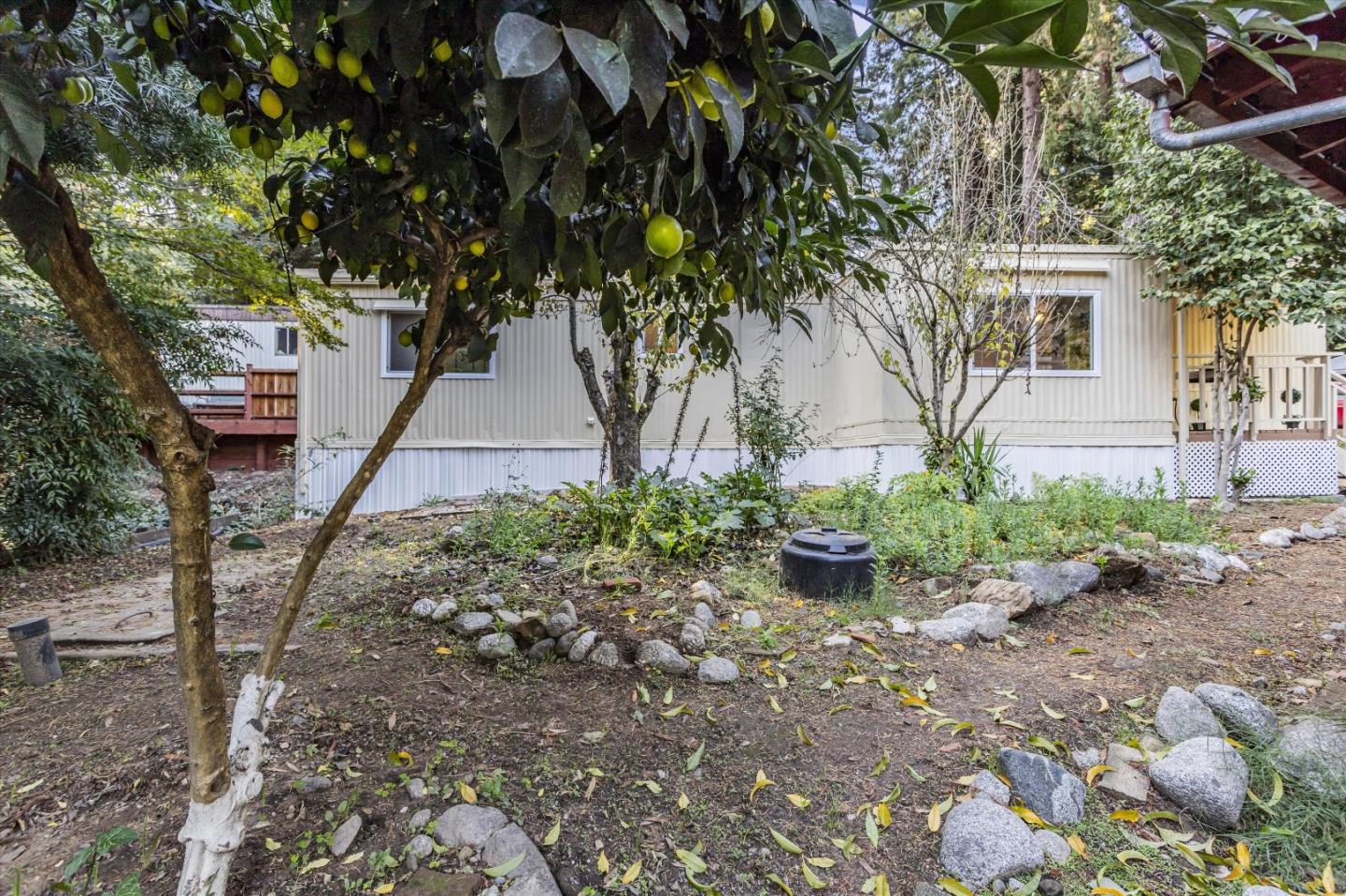 Detail Gallery Image 26 of 33 For 265 Brown Gables Rd #34,  Ben Lomond,  CA 95005 - 1 Beds | 1 Baths