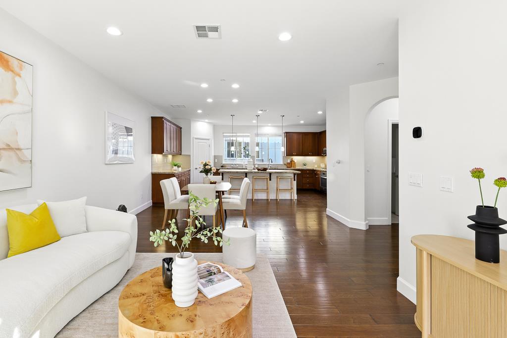 Photo #10: ML82030230 Listing: Photo #10