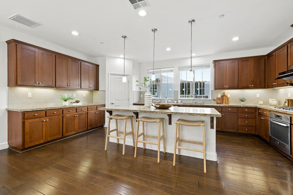 Photo #14: ML82030230 Listing: Photo #14