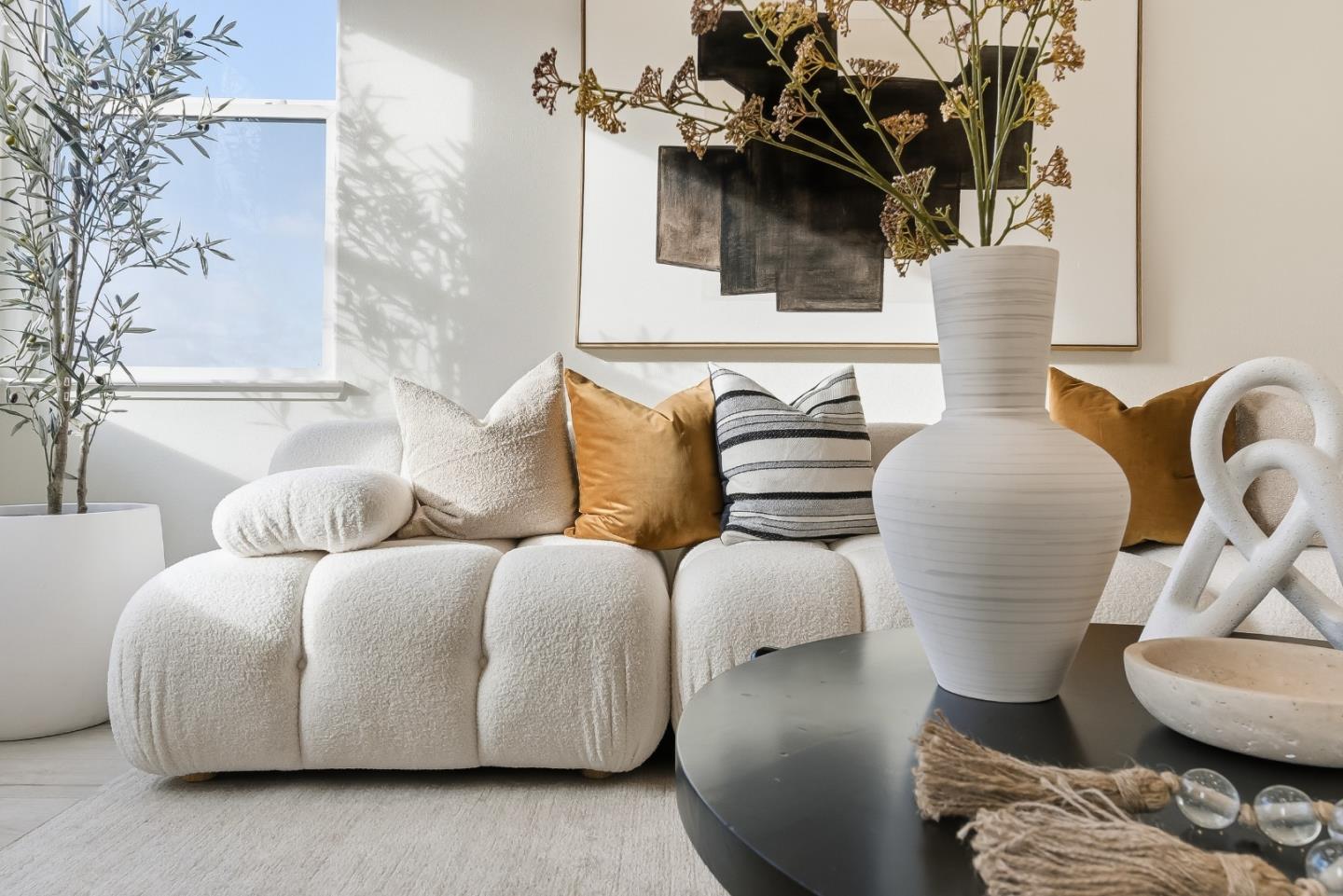 Detail Gallery Image 2 of 26 For 505 Sage Ct, Milpitas,  CA 95035 - 4 Beds | 3/1 Baths