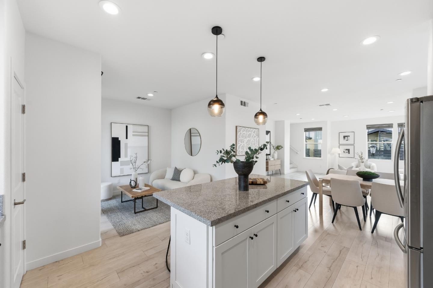 Detail Gallery Image 7 of 26 For 505 Sage Ct, Milpitas,  CA 95035 - 4 Beds | 3/1 Baths