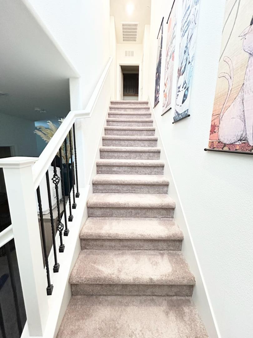 Detail Gallery Image 12 of 36 For 8830 Encore Way, Elk Grove,  CA 95757 - 3 Beds | 2/1 Baths