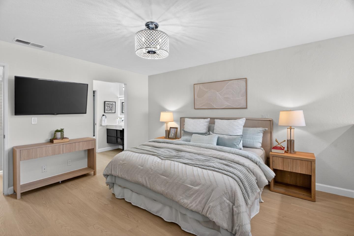 Detail Gallery Image 18 of 35 For 101 Redding Rd #A4,  Campbell,  CA 95008 - 2 Beds | 1/1 Baths