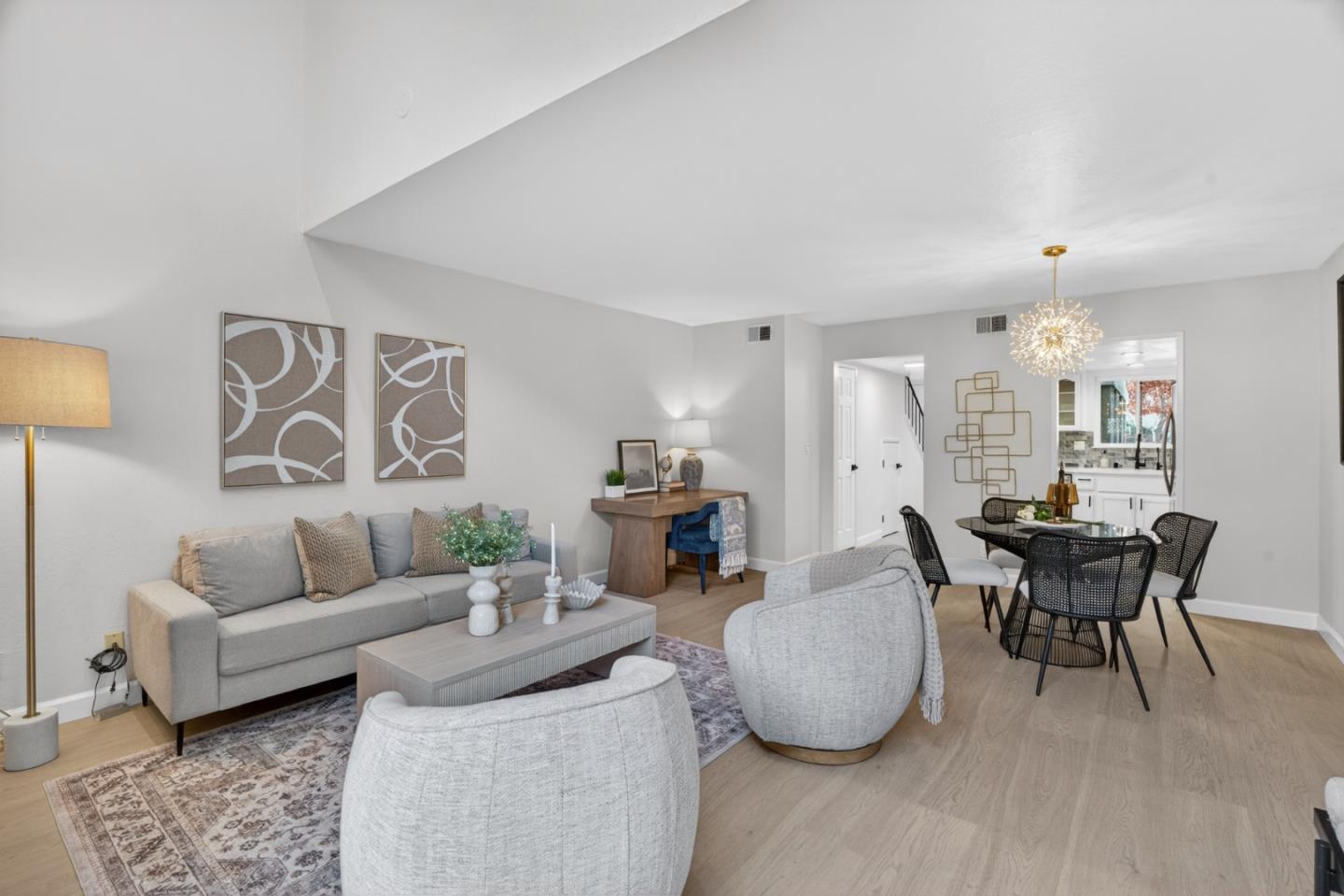 Detail Gallery Image 9 of 35 For 101 Redding Rd #A4,  Campbell,  CA 95008 - 2 Beds | 1/1 Baths