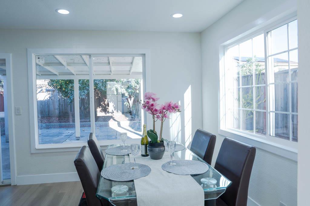 Detail Gallery Image 10 of 28 For 1582 Trieste Way, San Jose,  CA 95122 - 4 Beds | 2/1 Baths