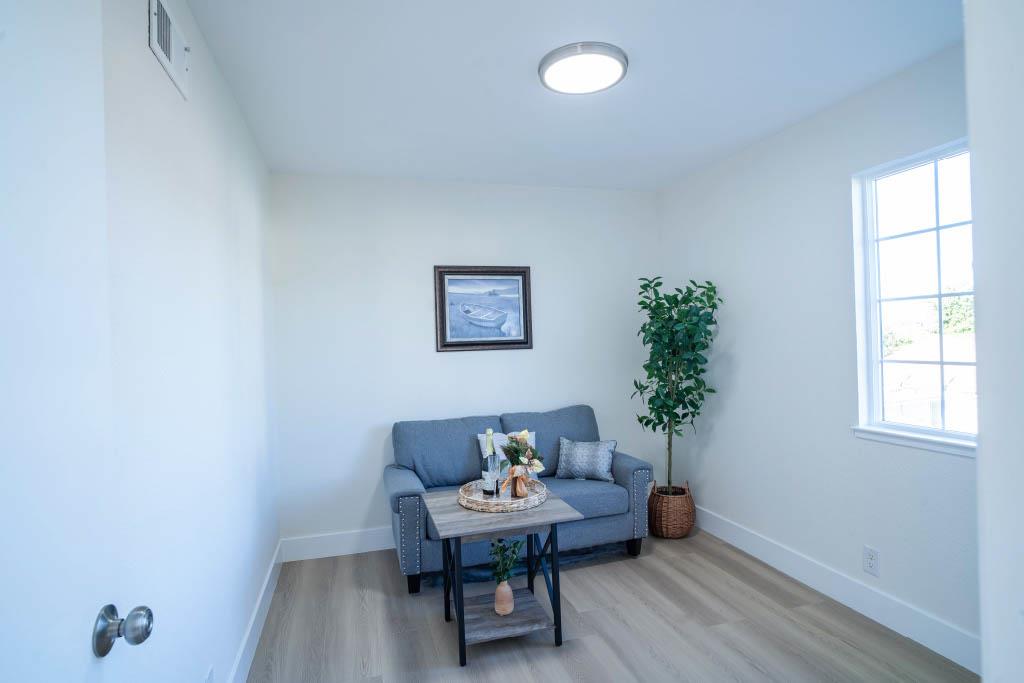 Detail Gallery Image 14 of 28 For 1582 Trieste Way, San Jose,  CA 95122 - 4 Beds | 2/1 Baths