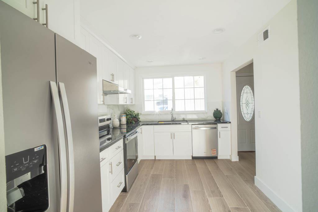 Detail Gallery Image 17 of 28 For 1582 Trieste Way, San Jose,  CA 95122 - 4 Beds | 2/1 Baths