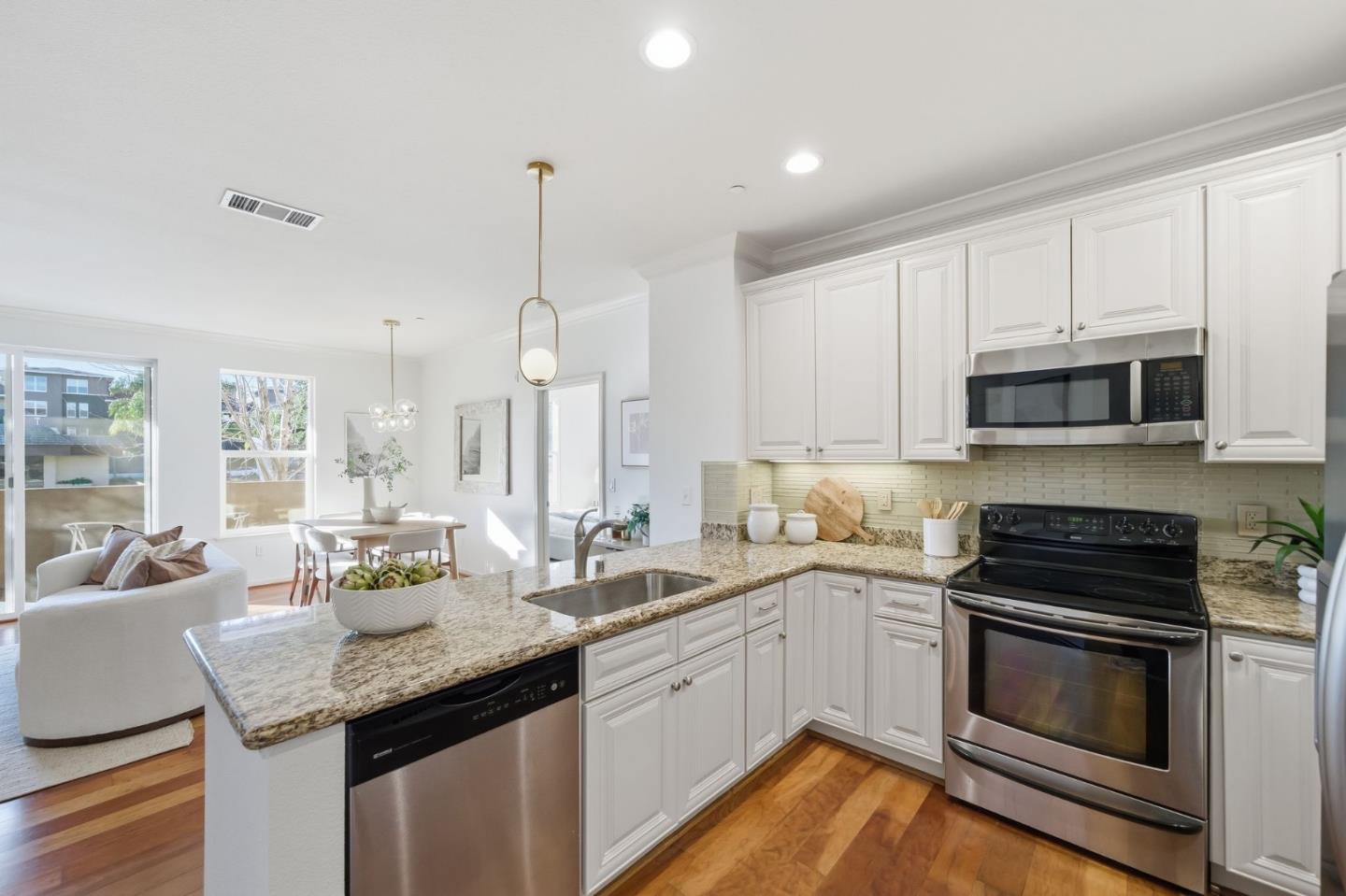 Photo #4: ML82030243 Listing: Photo #4