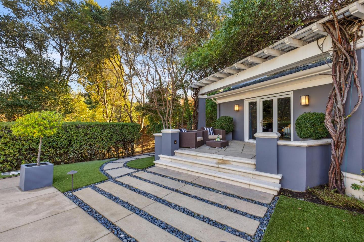 Detail Gallery Image 37 of 116 For 16140 Matilija Dr, Los Gatos,  CA 95030 - 6 Beds | 6/2 Baths