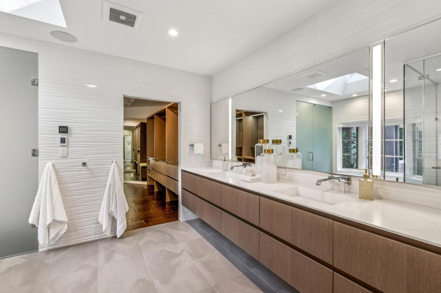 Detail Gallery Image 41 of 116 For 16140 Matilija Dr, Los Gatos,  CA 95030 - 6 Beds | 6/2 Baths