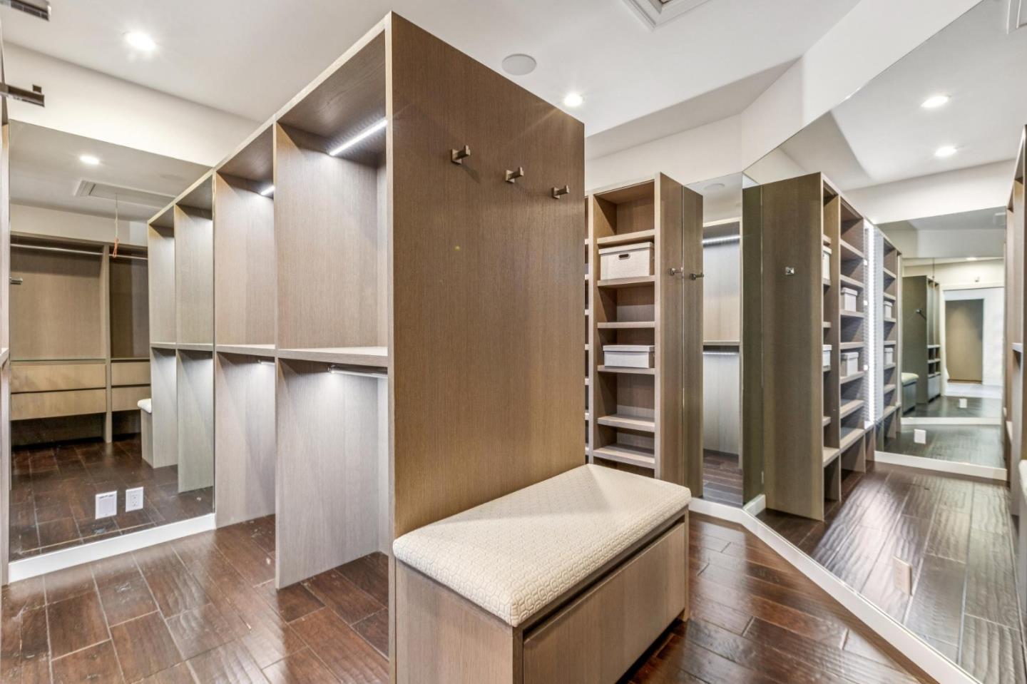 Detail Gallery Image 42 of 116 For 16140 Matilija Dr, Los Gatos,  CA 95030 - 6 Beds | 6/2 Baths