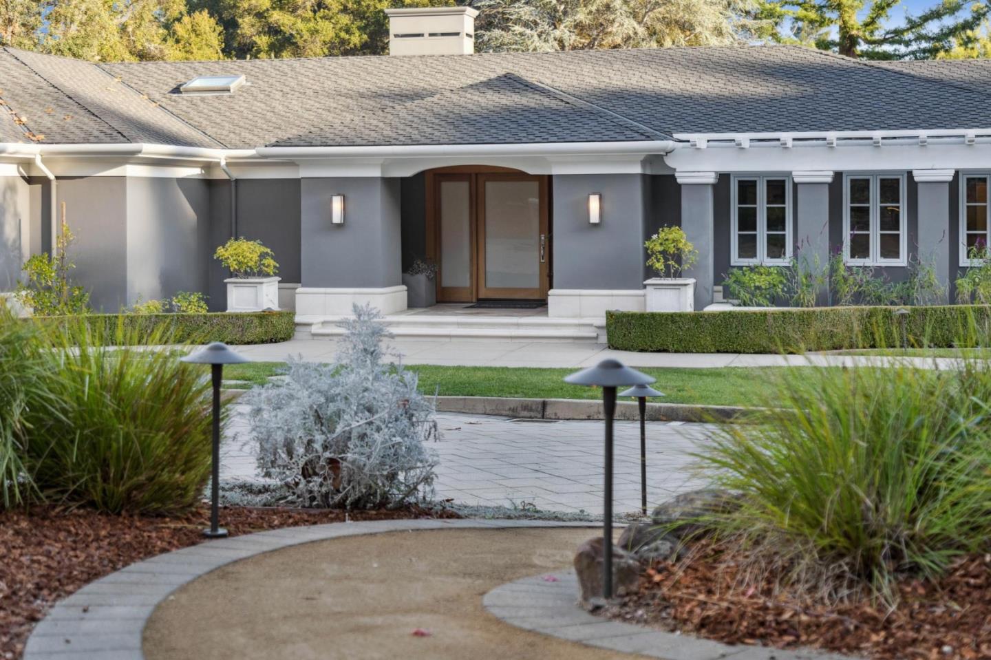 Detail Gallery Image 5 of 116 For 16140 Matilija Dr, Los Gatos,  CA 95030 - 6 Beds | 6/2 Baths