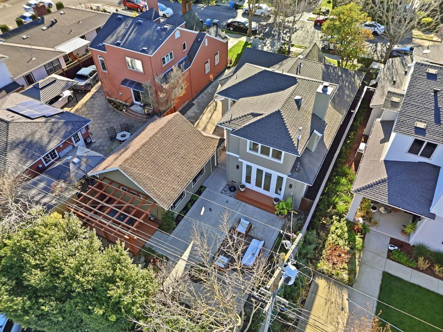 Detail Gallery Image 48 of 58 For 941 Walnut St, San Carlos,  CA 94070 - 3 Beds | 2/1 Baths