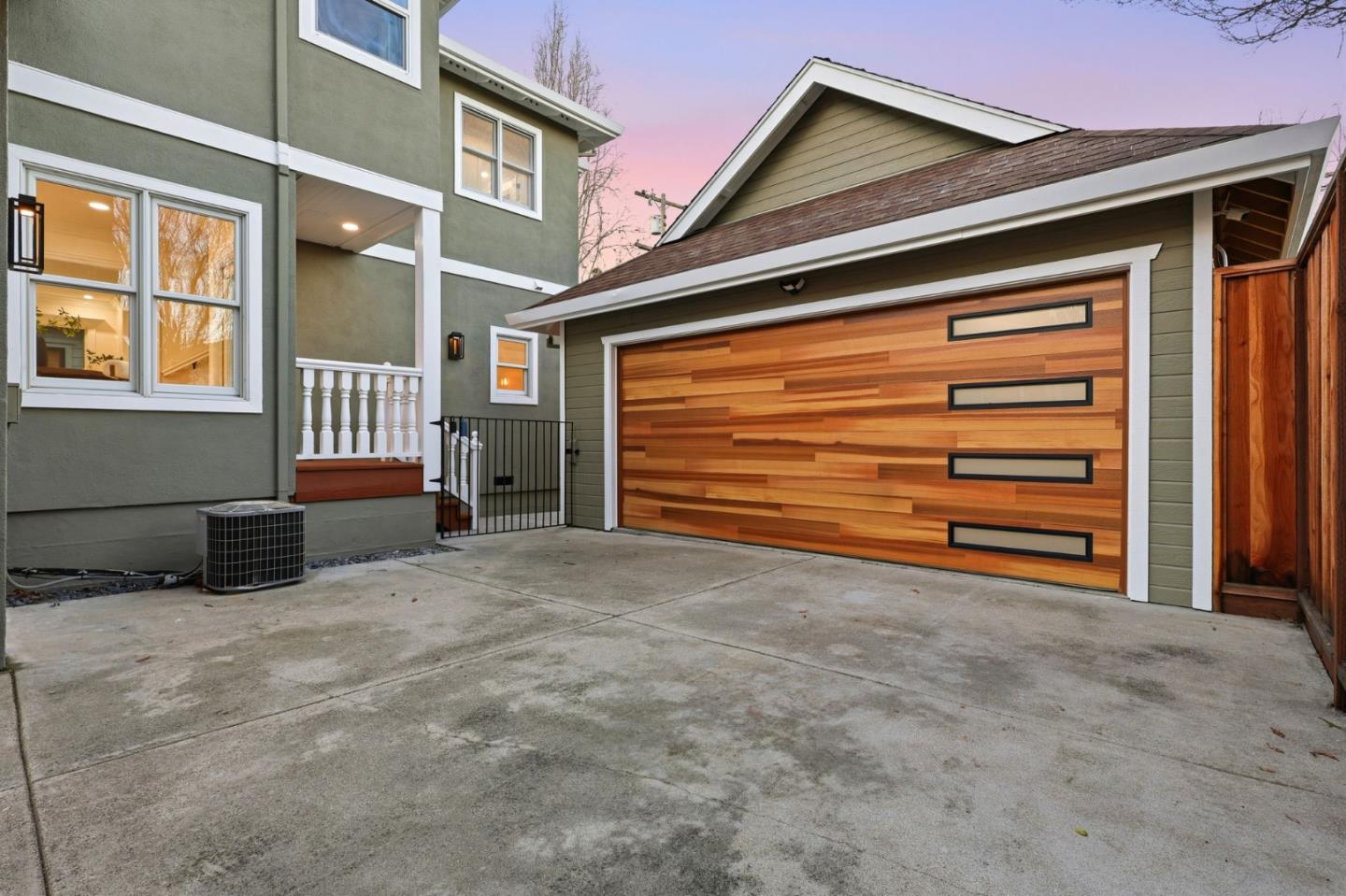 Detail Gallery Image 54 of 58 For 941 Walnut St, San Carlos,  CA 94070 - 3 Beds | 2/1 Baths